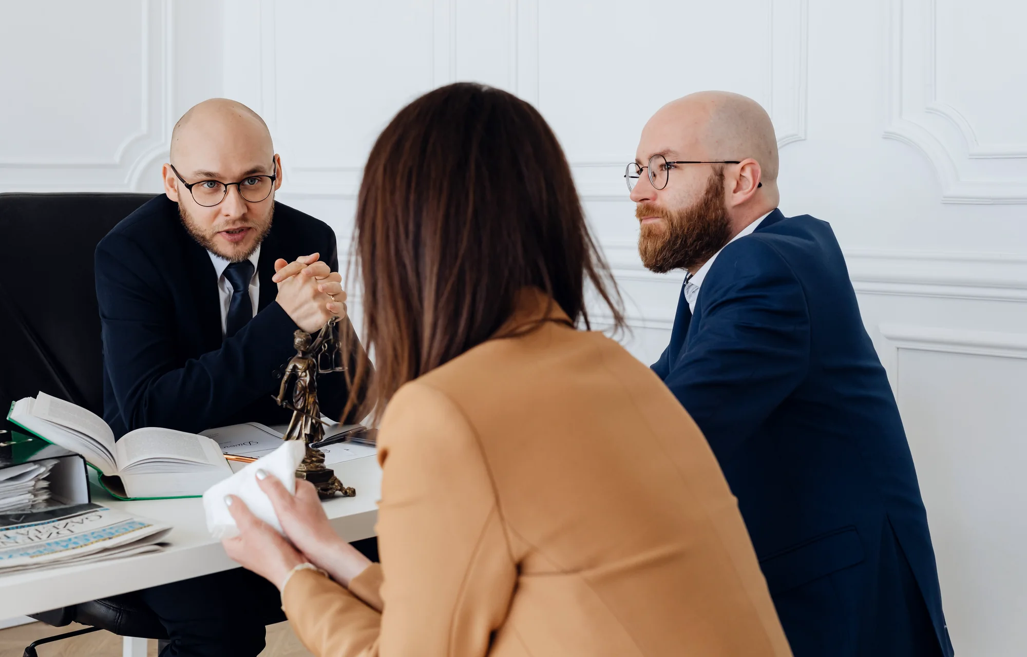 Consulta legal en oficina
